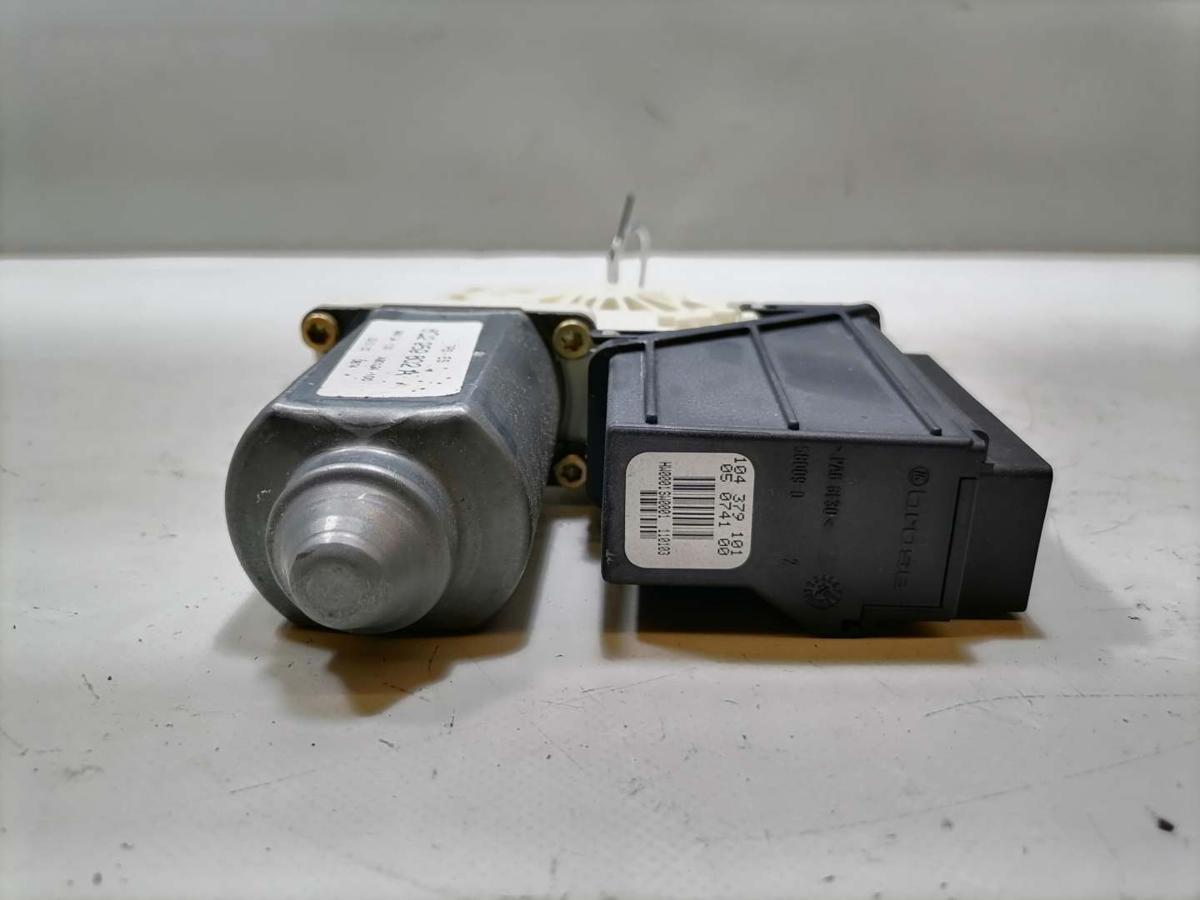 Seat Ibiza 6L original Fensterhebermotor vorn links Bj.2003